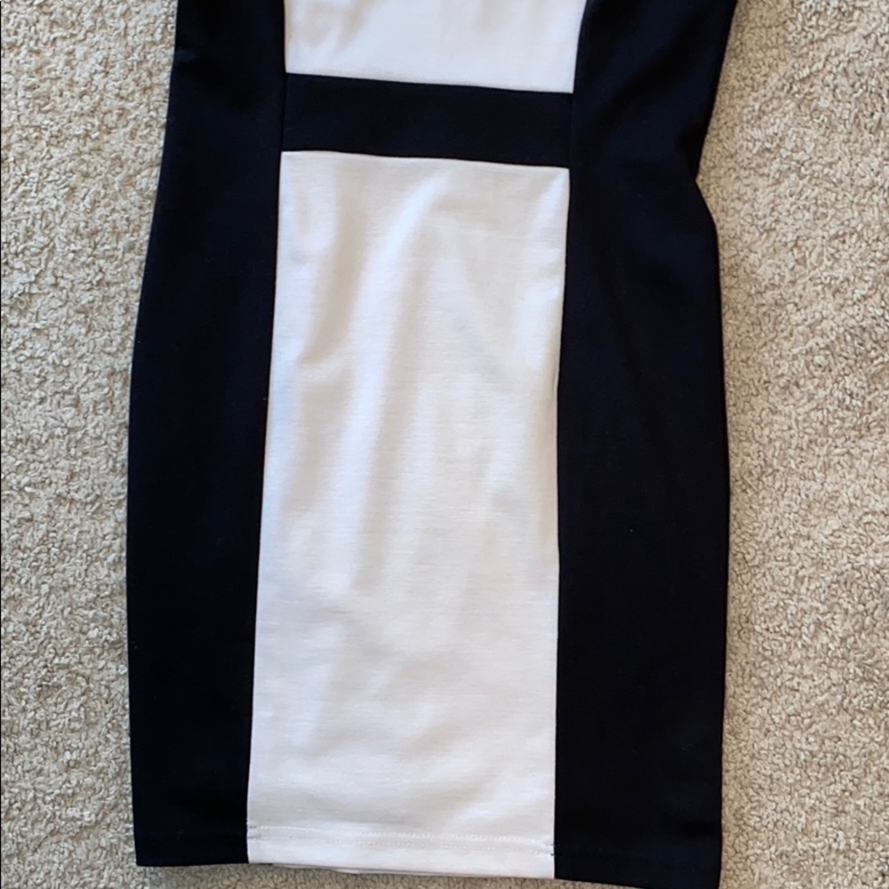 XXI black and white dress - Picture 2 of 8